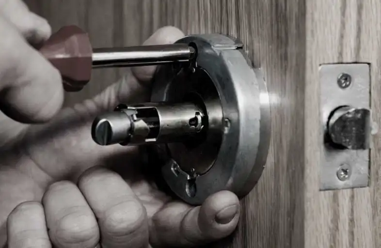 Cambiar Cerradura Cerrajero Diagonal Mar cerrajero diagonal - Cambiar Cerradura Cerrajero Diagonal Mar