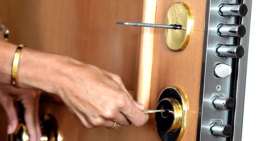 Cambiar Cerradura Cerrajero El Carmel cerrajero carmelo - Cambiar Cerradura Cerrajero El Carmel